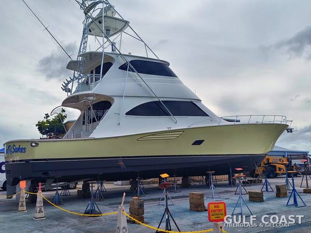 Viking yacht hull restoration in Tampa Bay